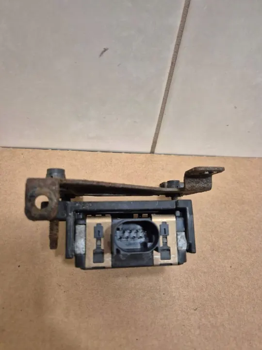 Sensor radar OEM J7991-10511 para Kia Proceed III image 3