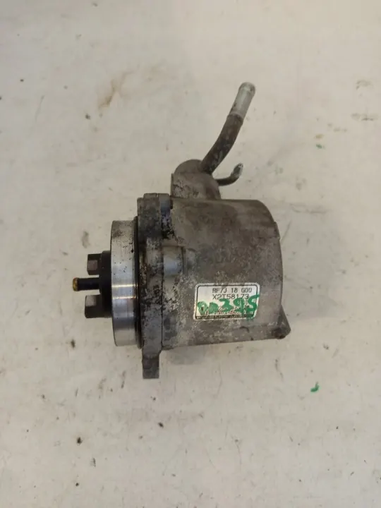 Bomba de vacío OEM RF7J18G00 para Mazda MPV II 2.0L Diésel image 2