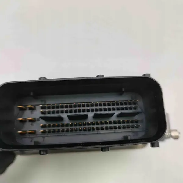 Nissan Navara D23 ECU OEM 0281033205 - Käytetty image 6