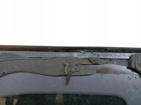 Karossglas bakre höger OEM 83300 6UA0A/6UA1A image 4