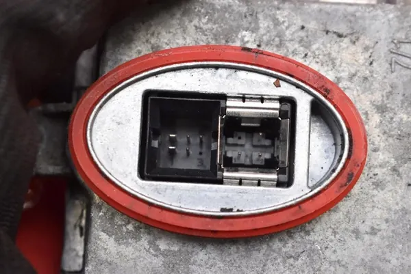 Xenon-Ballast Links 7356250 Mini Cooper R55 10-14 image 7