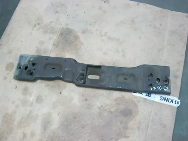 Traverse de transmission Jeep Cherokee KJ 2.4 05-07 image 1