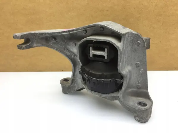 Moottorin tuki PEUGEOT 308 II 1.2 THP image 2