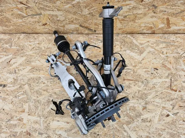 Jeep Grand Cherokee WL Airmatic Hinterachsschwinge Rechts 68401941AB image 3