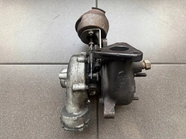 Turbo Audi A6 C6 A4 B7 2.0 TDI 140 HK 03G145702K image 3