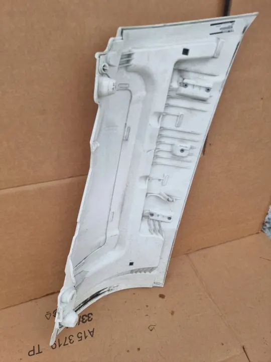 Spoiler cabine DAF XG XG+ OEM 2323301 Lado direito image 6
