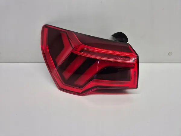 AUDI Q3 II Luz Trasera Izquierda LED Original 2018- image 6