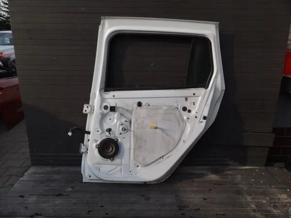 Puerta Trasera Derecha Dacia Logan MCV II 2016 OEM 821004276R image 3
