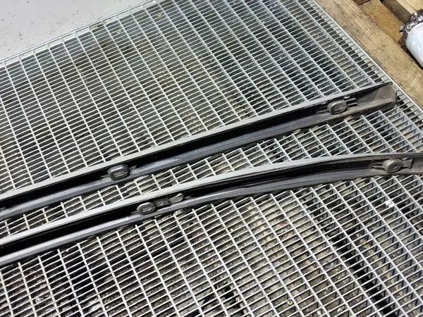 Barras de techo Hyundai i40 OEM SKE57332 - Usado image 7