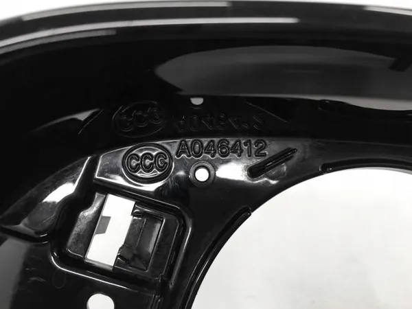 BMW M3 F80 M4 F82 F83 M2 F87 Spiegelrahmen OEM Links image 6