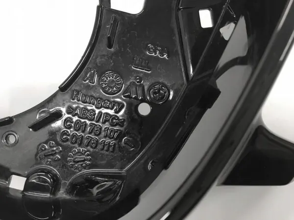 BMW M3 F80 M4 F82 F83 M2 F87 Spiegelrahmen OEM Links image 7