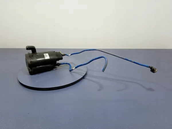 BMW Kohlefiltertank OEM 7475675 - Gebraucht image 4