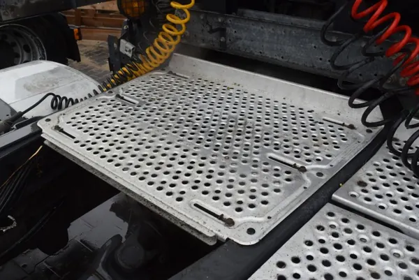 Cobertura de Caixa DAF OE para XF 105 - Usado image 2
