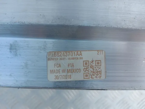 Takapuskuri Vahvistus Jeep Renegade OEM 68243701AA image 8