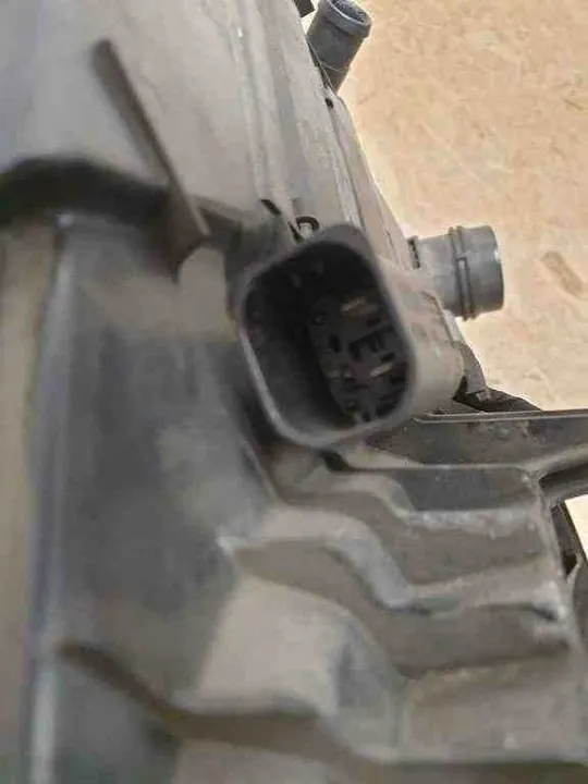 Radiador BMW 2 ACTIVE TOURER 2017 OEM 9271206 image 9