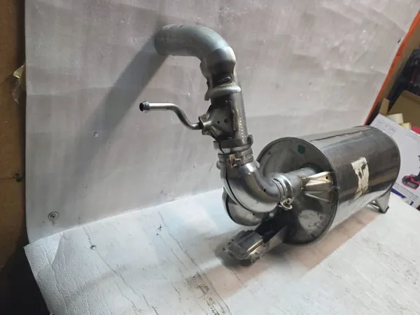 Toyota MR2 W30 täysi vaimennin OEM SANGO12209 image 8