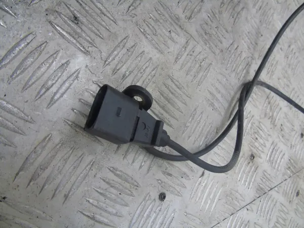 Sensor de árvore de cames Audi VW Seat Skoda ABE038906433A image 2