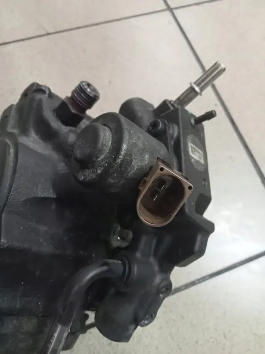 Kraftstoffpumpe Opel Antara 2.2 image 2