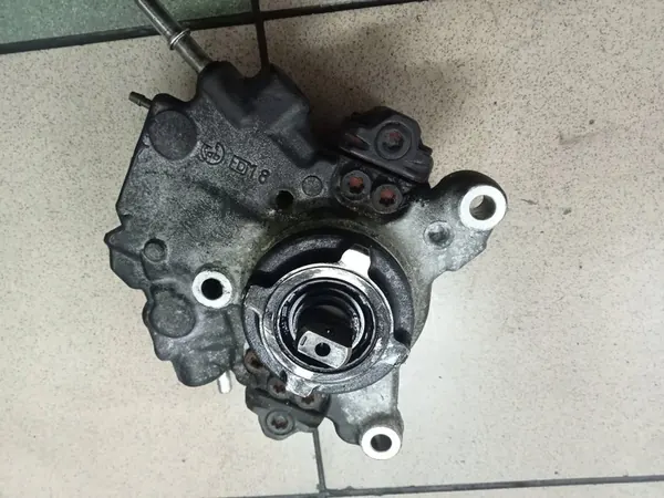 Kraftstoffpumpe Opel Antara 2.2 image 4