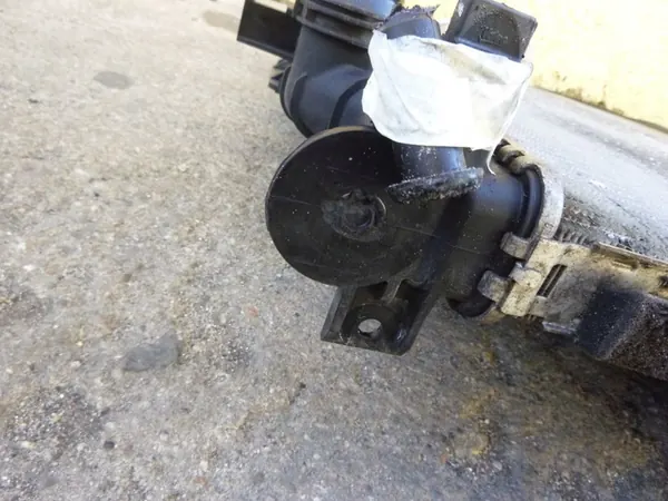 Radiador de agua VOLVO V60 2012 image 9