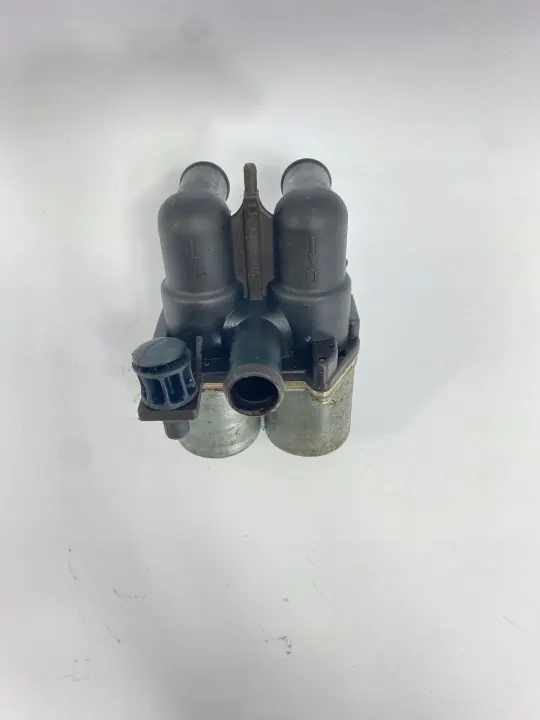 Lämmitysventtiili OEM 0008306584 Mercedes W124 R129 image 3