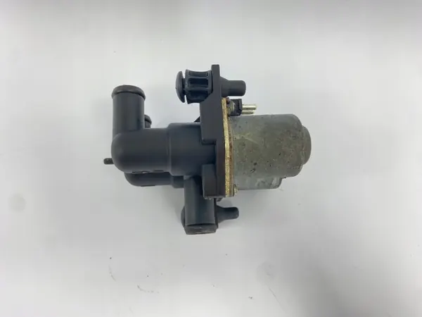 Lämmitysventtiili OEM 0008306584 Mercedes W124 R129 image 4