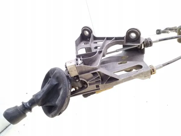 Levier de vitesse OEM 7H0711025E pour VW Transporter T5 image 2