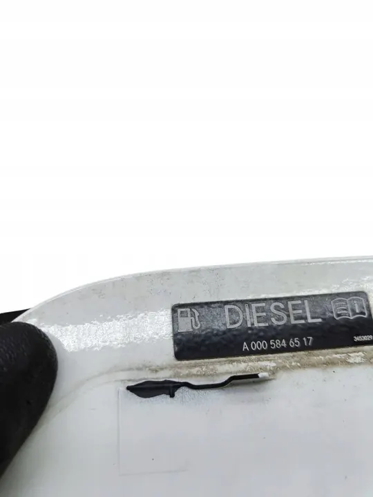 Mercedes-Benz ML W166 2014 Bränsletanklock OEM a1667570006 image 7