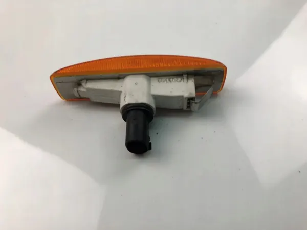 Intermitente izquierdo del guardabarros OEM 181105 Range Rover Sport image 4