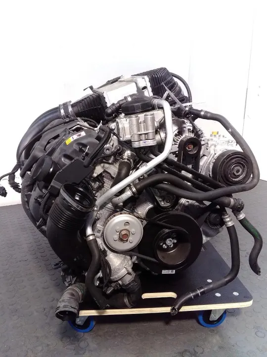 BMW S55 S55B30A Motor Neu image 3