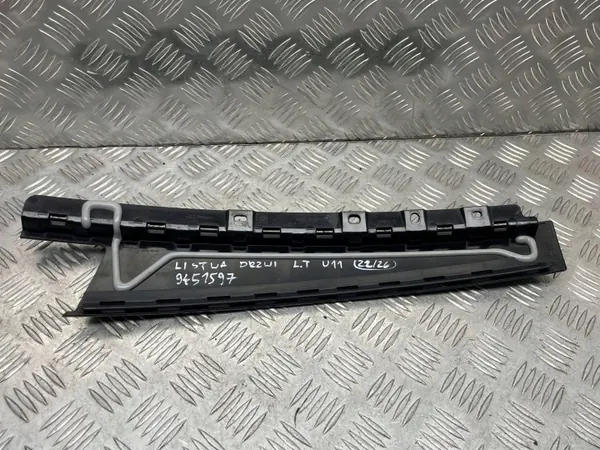 BMW OE 9451597 Deurlijst Links Achter voor X1 U11 image 8