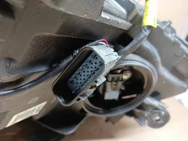 FARO XENÓN DERECHO OPEL MOKKA A COMPLETO OEM 95386946 image 9