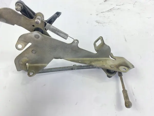 Mécanisme de câble d'accélérateur OEM 1040702321 Mercedes W124 image 4
