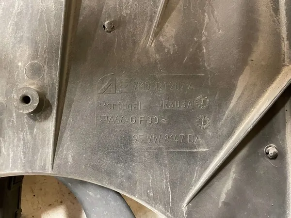 Kylarrubrik Volkswagen Sharan 7M0121203 image 2