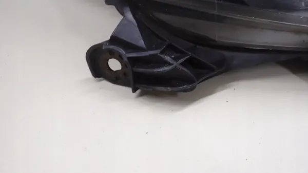 Toyota Aygo I 05-12 oikea etuvalo OEM 811100H010 image 5