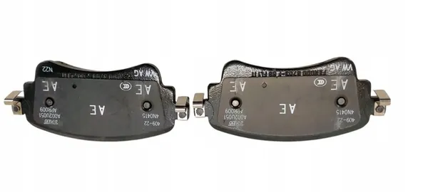 AUDI OE Remblokset 4N0698451J image 3