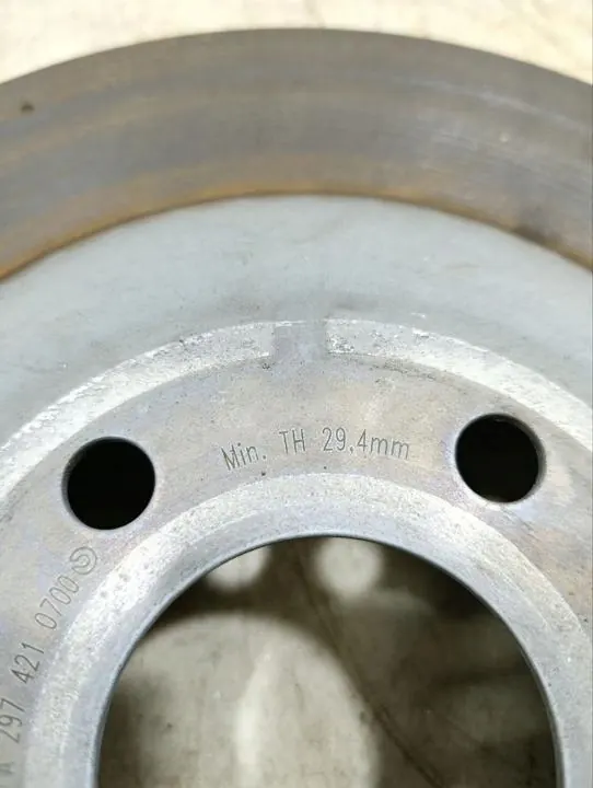 Mercedes EQE/EQS Etujarrulevy OEM A2974210700 image 3