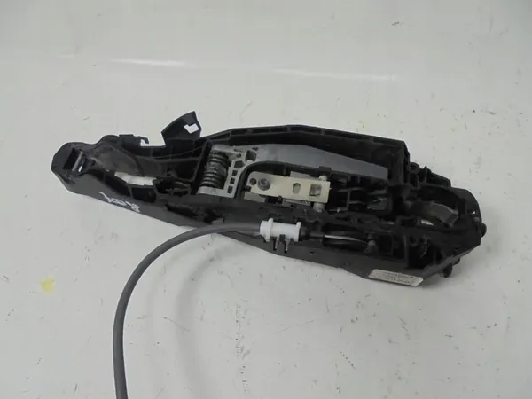 Verrou de porte avant gauche Peugeot 3008 II 19r image 8