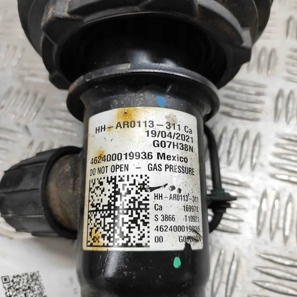 Amortiguador neumático trasero derecho OEM 6869047 BMW X5 image 8