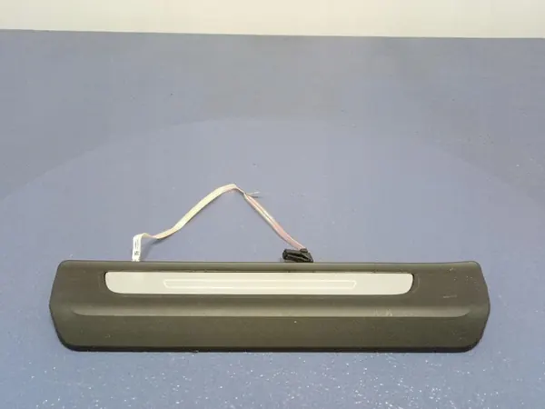 Audi SQ8 Q8 Plancher Arrière LED OEM 4M0947417 image 2