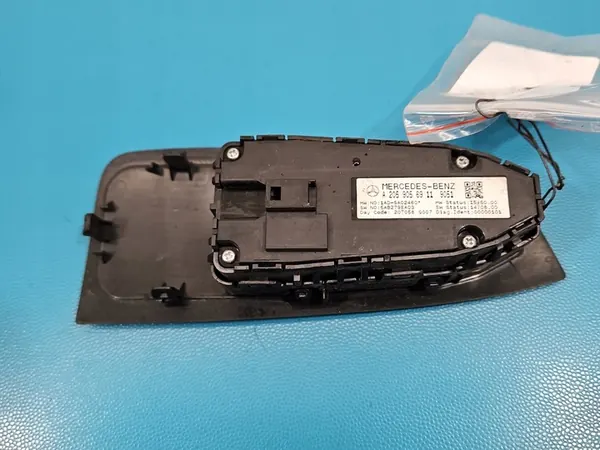 Raam Schakelaar Mercedes Vito W447 14- A2059056911 image 3