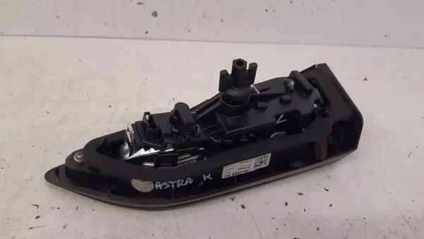 Lámpara trasera izquierda OEM 39032938 para Opel Astra K image 3