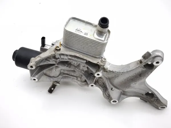 Base de filtre à huile Audi A6 S6 C8 OEM 72459862 image 4