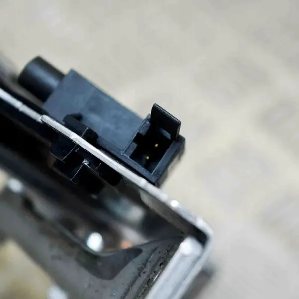 Poignée de Frein à Main Audi A1 Sportback 1.0L image 6