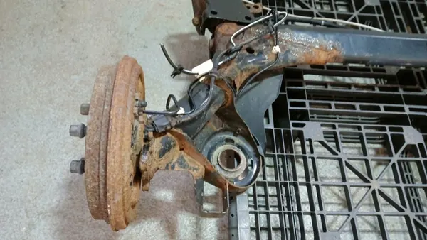 Cadre de Suspension Arrière Skoda Rapid NH1 6R7500051 image 3