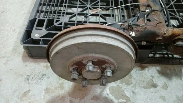 Cadre de Suspension Arrière Skoda Rapid NH1 6R7500051 image 5