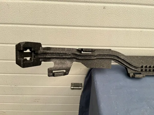 BMW 8737245 Voorbumper Absorberend Schuim - Gebruikt image 3
