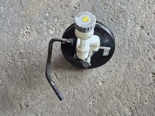 Pompe de servofrein Suzuki OE OEM 0204829786 image 2