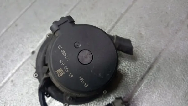 Pompe à air OEM 01 pour Opel Vectra B 1.6 Berline image 5