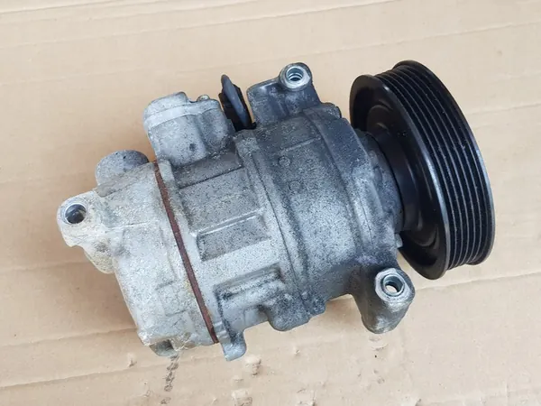 Ilmastointikompressori / Audi A6 C6 / 2.4 - 3.2 - Denso image 9
